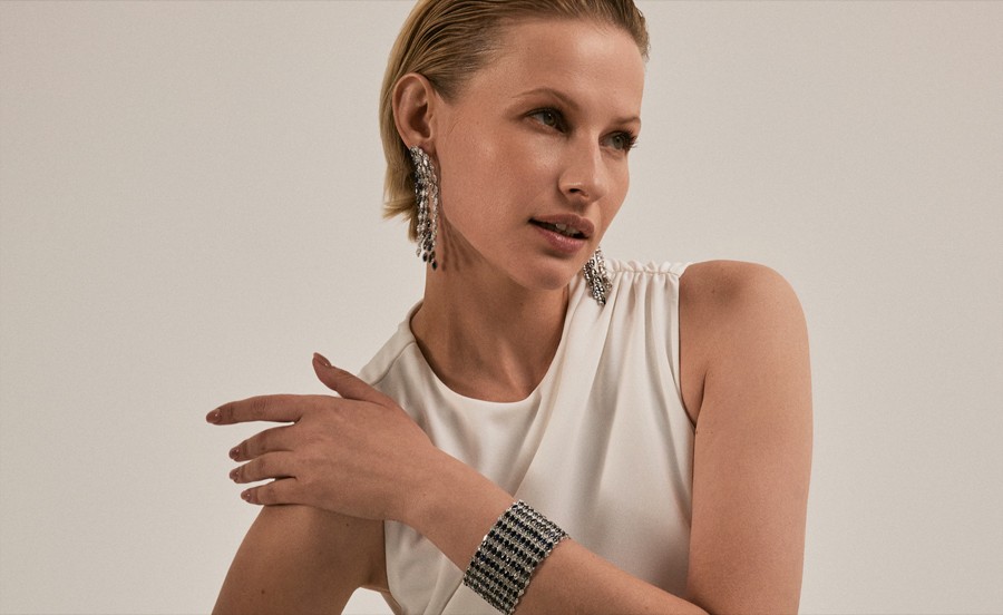 Blue Diamond Jewellery: Celebrating Tradition, Crafting Luxury