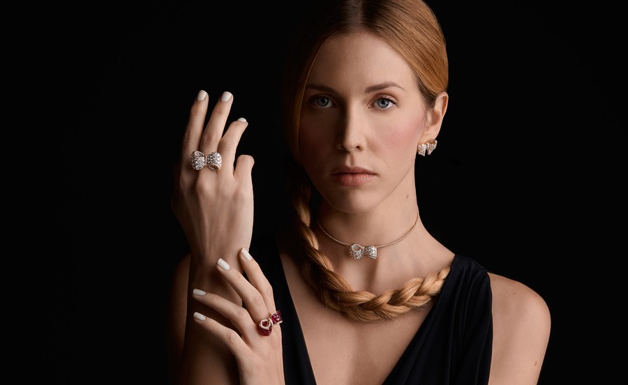 A 40-Year Journey of Timeless Elegance: The Giovanni Ferraris Bow Collection